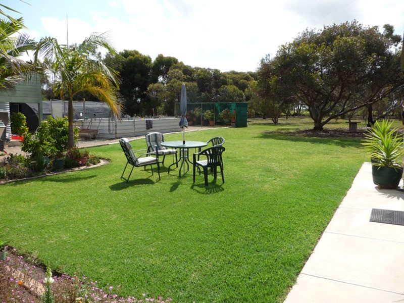 11 Giles Street West, Coobowie SA 5583