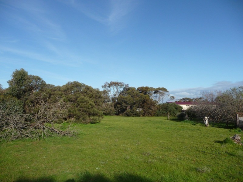 6 – 8 West Terrace, Wool Bay SA 5575