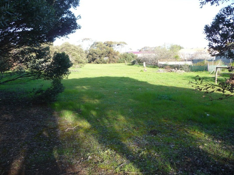 6 – 8 West Terrace, Wool Bay SA 5575