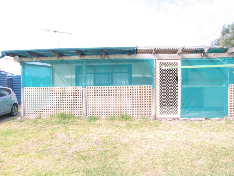 97 Esplanade, Point Turton SA 5575
