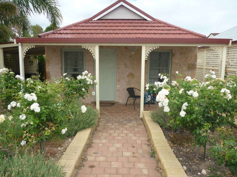 36 Main Street, Port Vincent SA 5581