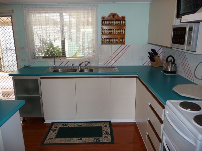 16 Esplanade, Wool Bay SA 5575
