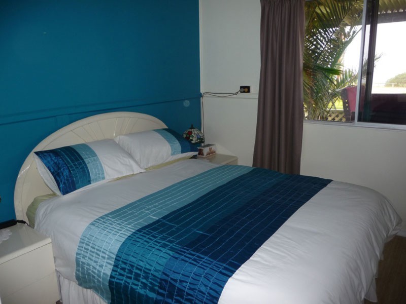 16 Esplanade, Wool Bay SA 5575