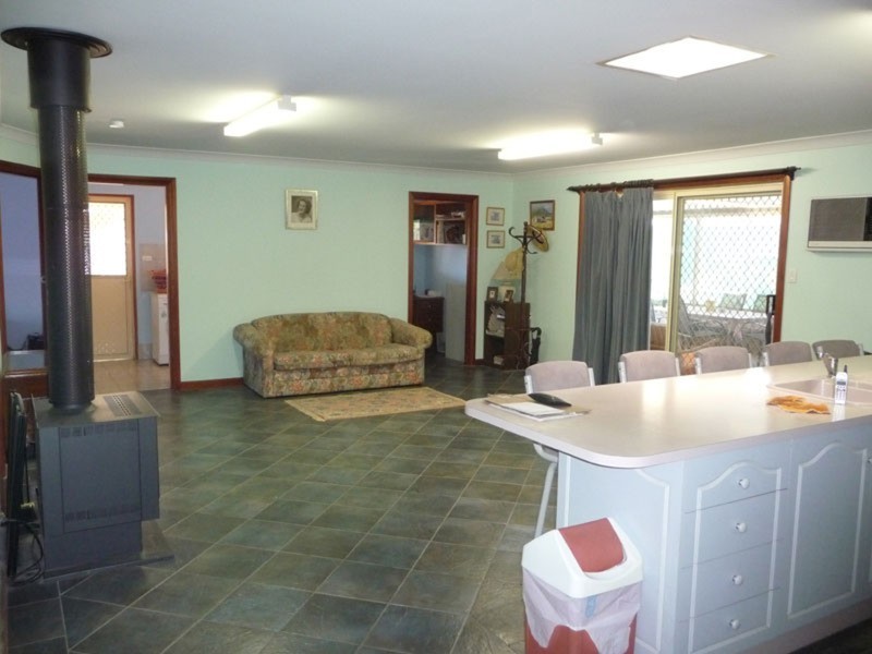 4 Anstey Terrace, Coobowie SA 5583