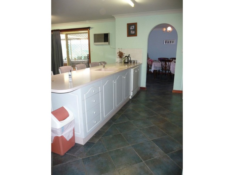 4 Anstey Terrace, Coobowie SA 5583