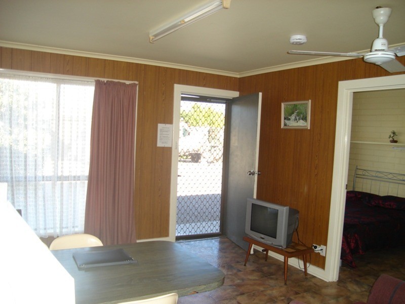 11 The Esplanade, Wool Bay SA 5575