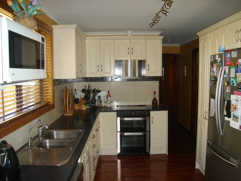 11 The Esplanade, Wool Bay SA 5575