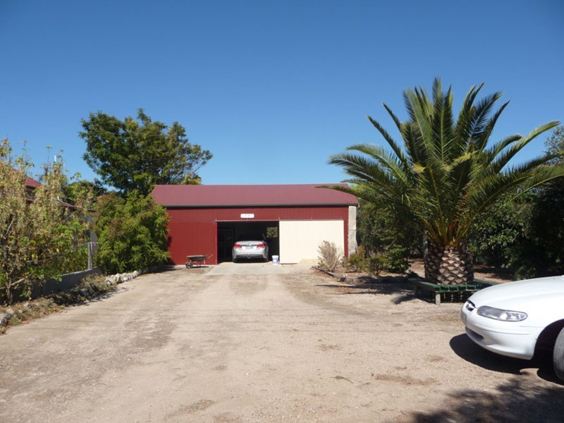 14 – 16 Fifth Street, Wool Bay SA 5575
