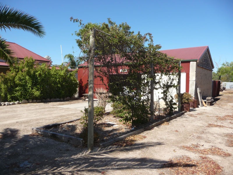 14 – 16 Fifth Street, Wool Bay SA 5575