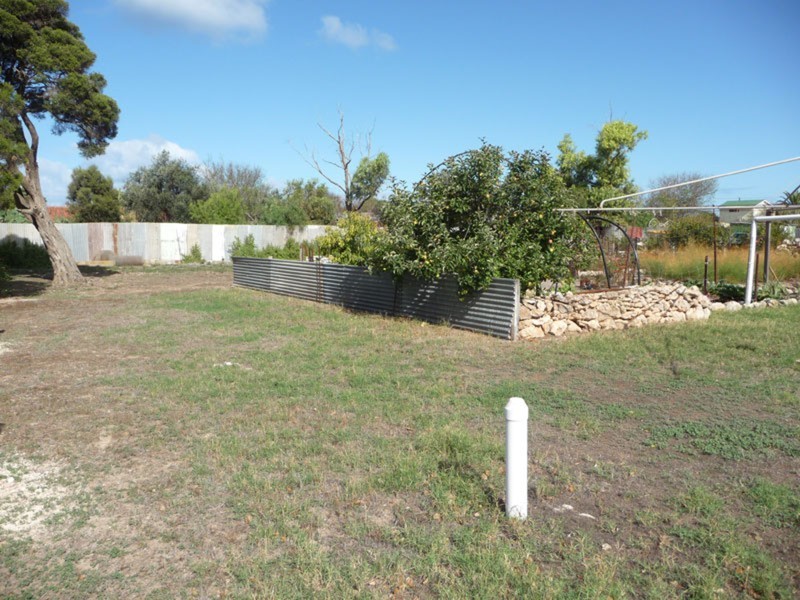 14 – 16 Fifth Street, Wool Bay SA 5575