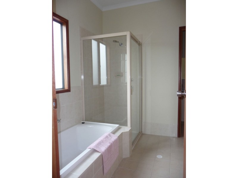37 Victoria Street, Yorketown SA 5576