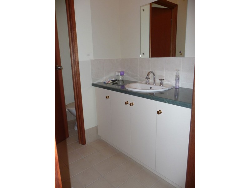 37 Victoria Street, Yorketown SA 5576