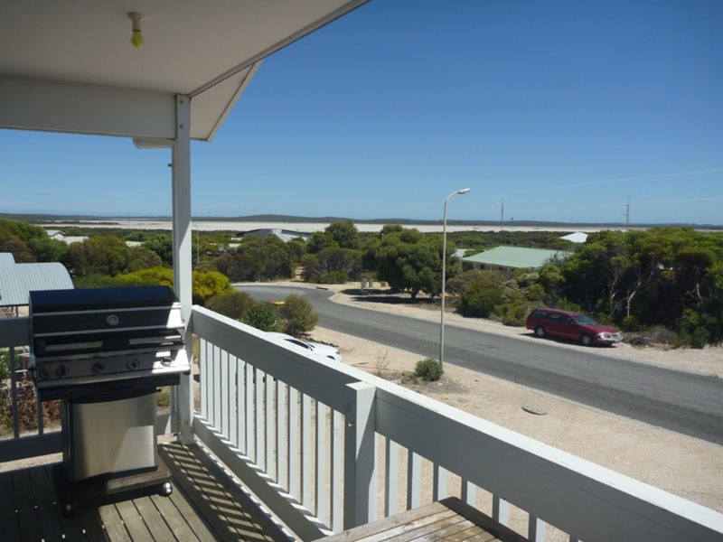 6 Shearwater Crescent, Marion Bay SA 5575