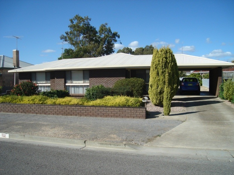 28 West Terrace, Minlaton SA 5575