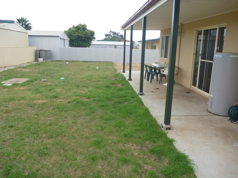 32 Edithburgh Road, Yorketown SA 5576