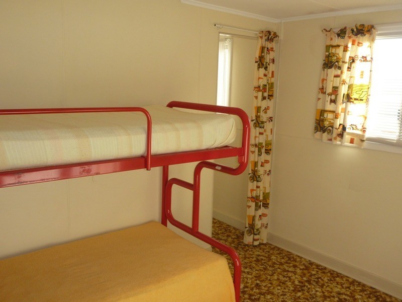 13 Bennett Street, Port Vincent SA 5581