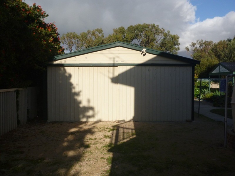 13 Bennett Street, Port Vincent SA 5581