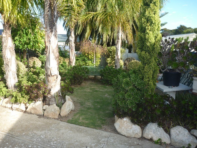 9 Smith  Street, Port Vincent SA 5581