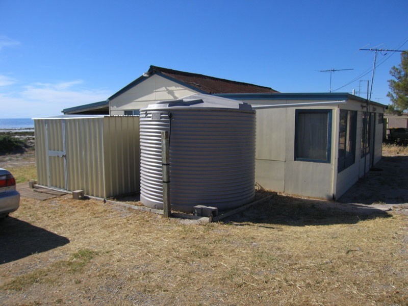 9 Foreshore Road, Hardwicke Bay SA 5575