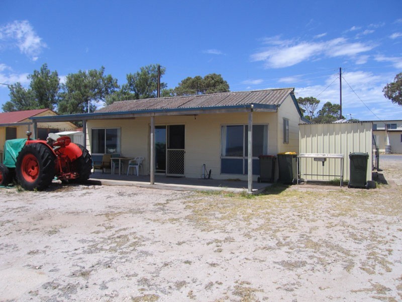 9 Foreshore Road, Hardwicke Bay SA 5575