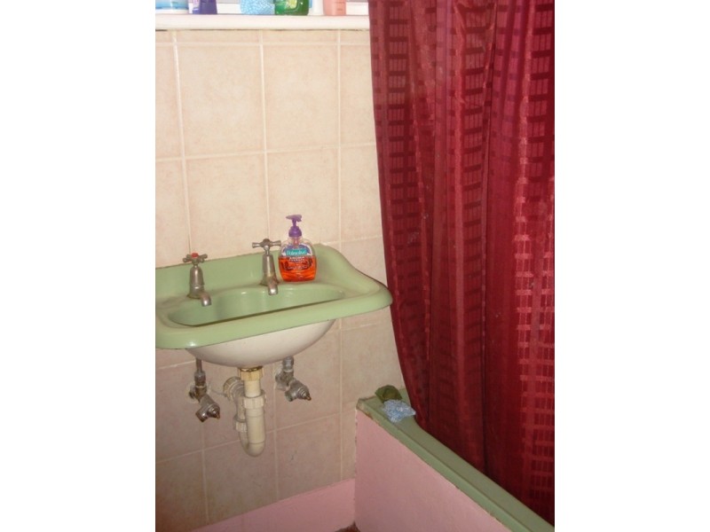 16 Main Street, Minlaton SA 5575