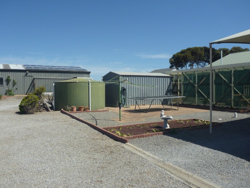 25 Captain Hutchinson Drive, Point Turton SA 5575