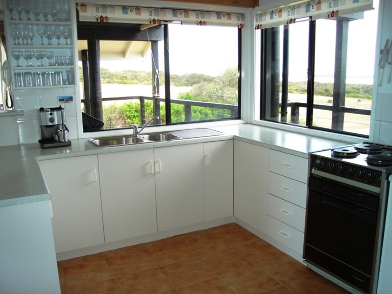 3 Whipbird Way, Marion Bay SA 5575