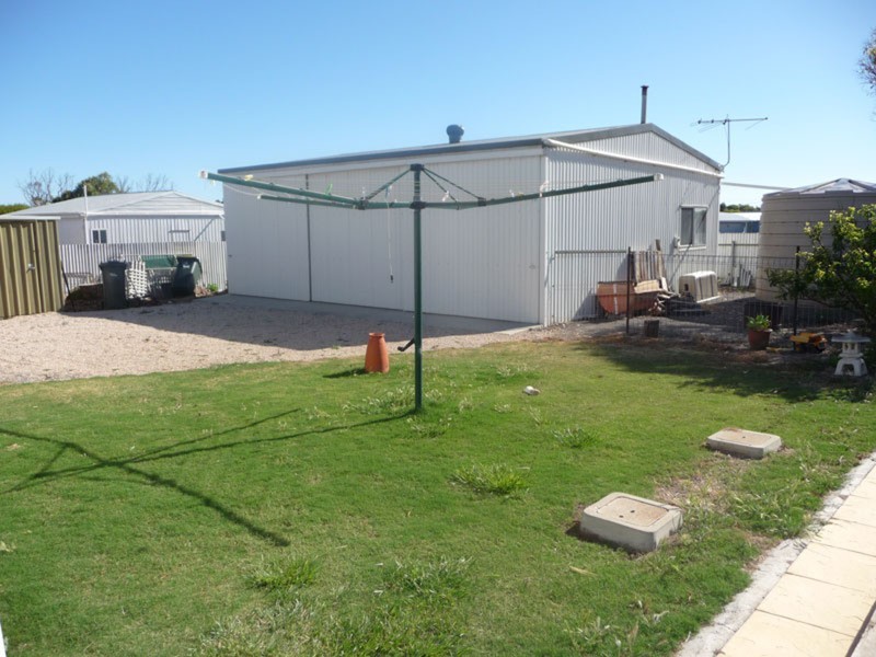 6  Weaver Street, Coobowie SA 5583