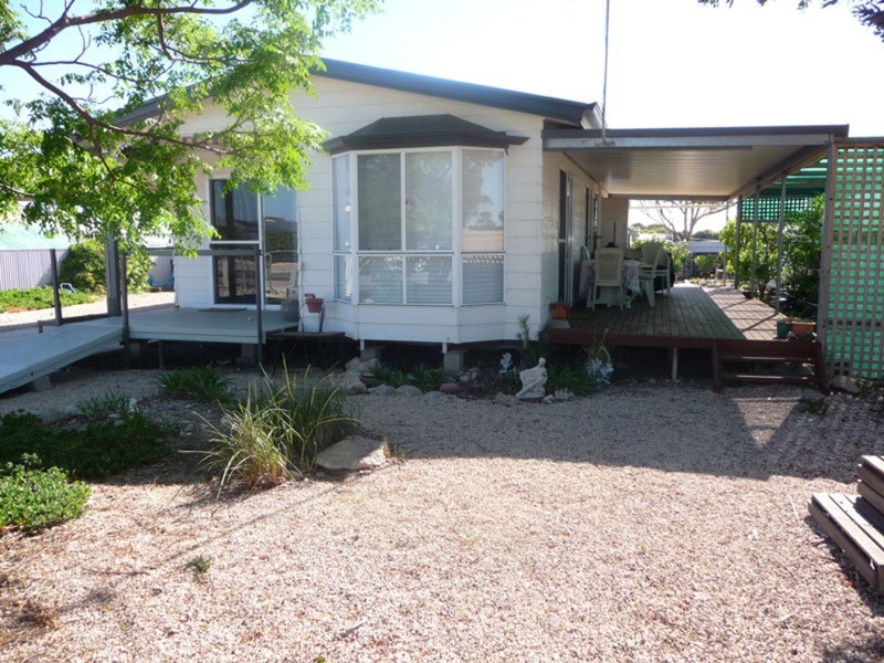 6  Weaver Street, Coobowie SA 5583