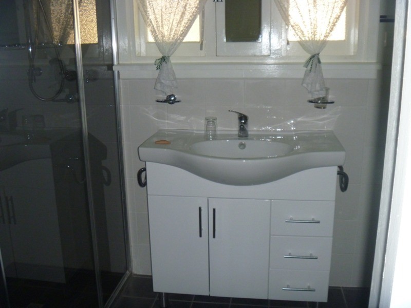 28 Second Street, Minlaton SA 5575