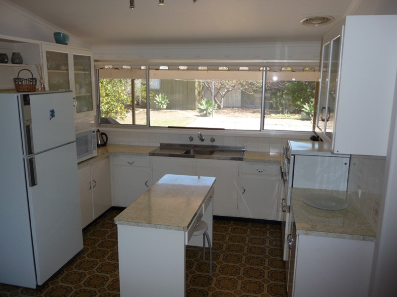 32 The Esplanade, Wool Bay SA 5575