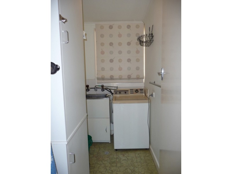 32 The Esplanade, Wool Bay SA 5575