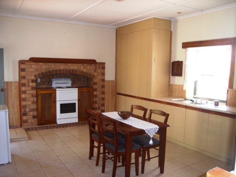 8 Third Street, Warooka SA 5577