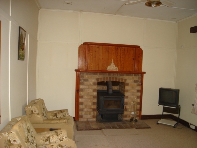 8 Third Street, Warooka SA 5577