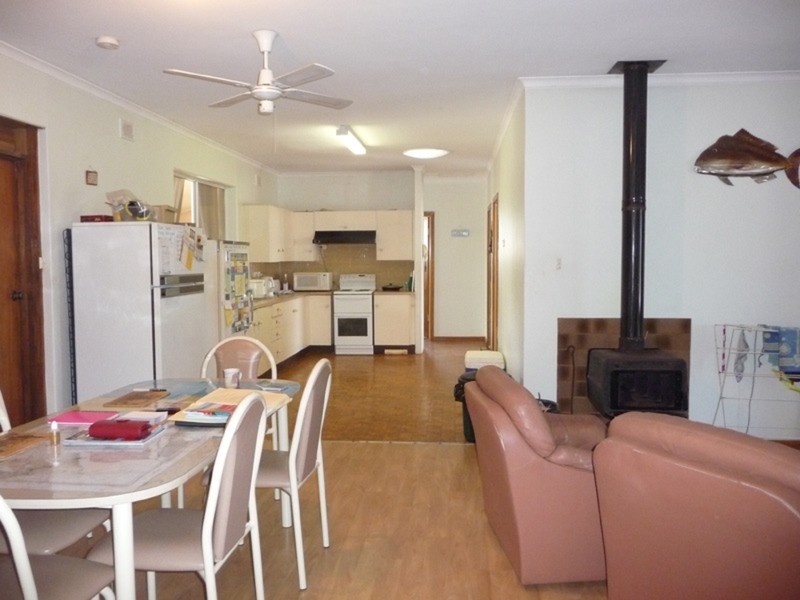 6747 St Vincent Highway, Edithburgh SA 5583