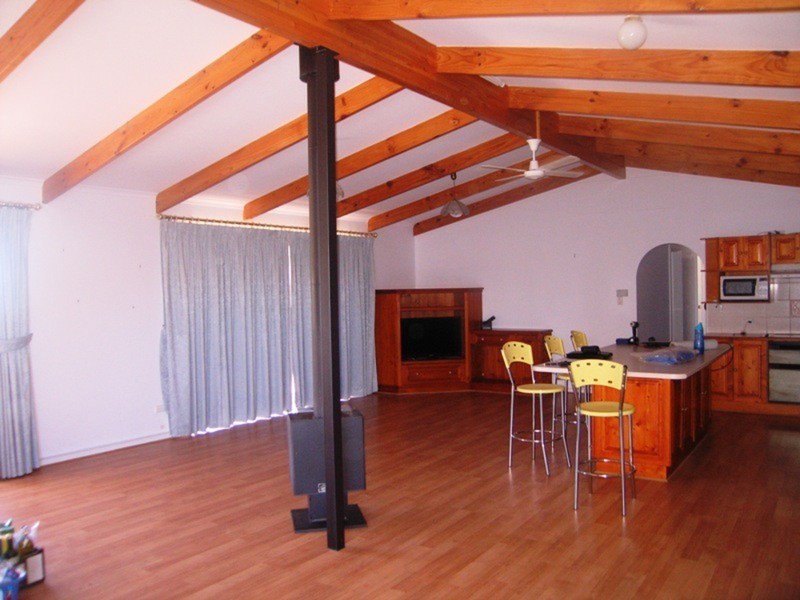 110 Bayview Road, Point Turton SA 5575