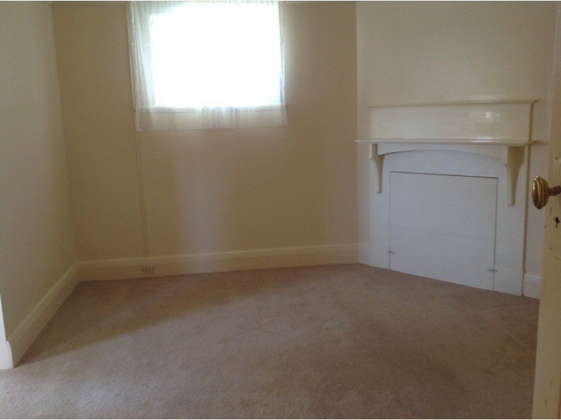 13 Second  Street, Minlaton SA 5575