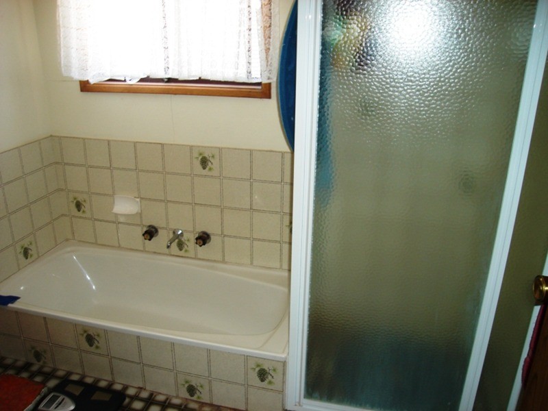 8 Tilbrook Avenue, Minlaton SA 5575