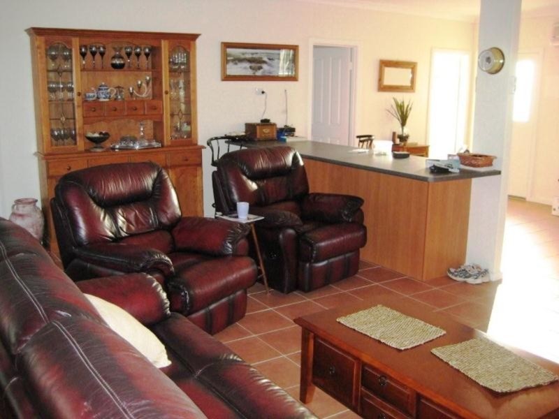 23 Nelson Street, Marion Bay SA 5575