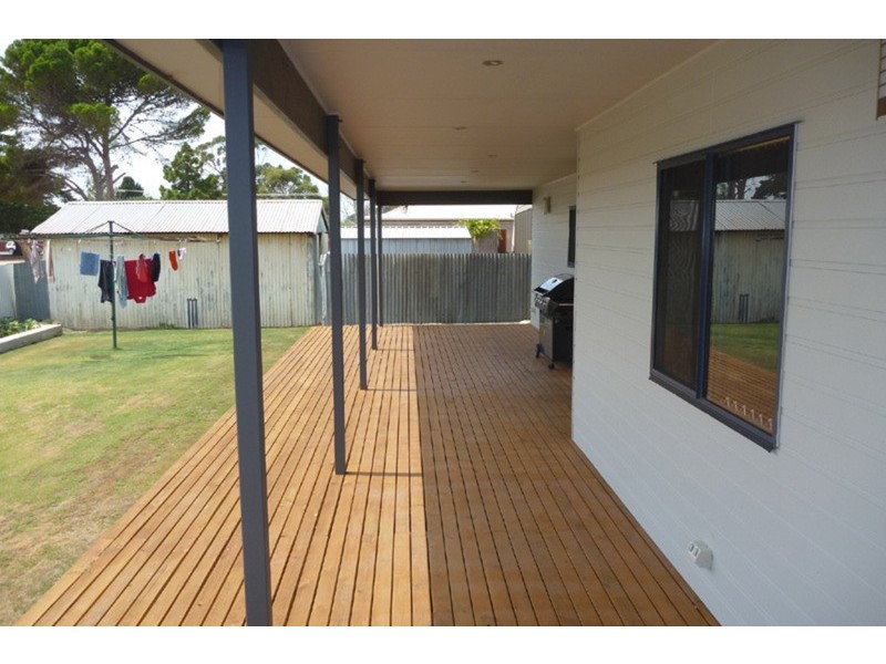 2 Elizabeth  Street, Yorketown SA 5576