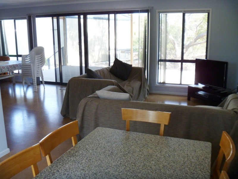 1 Acacia Court, Marion Bay SA 5575