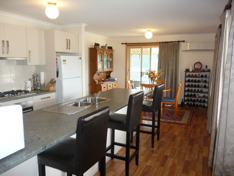 1 Mary  Street, Edithburgh SA 5583