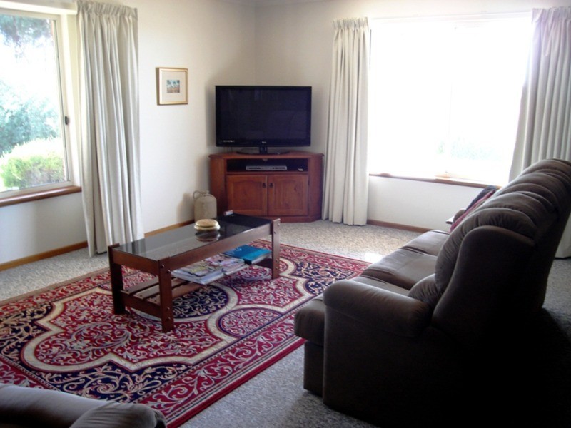 11 Ford Road, Minlaton SA 5575