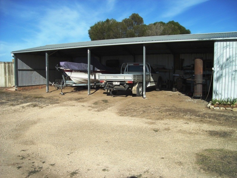 11 Ford Road, Minlaton SA 5575