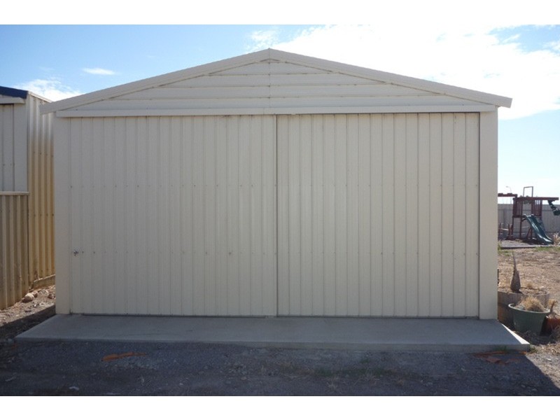 4 Blue Bay Drive, Point Turton SA 5575