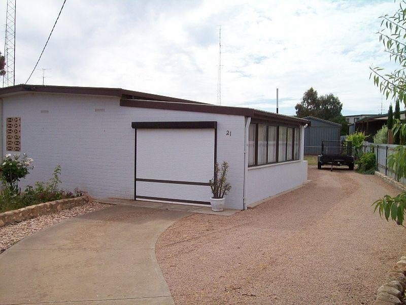 21 Snell Avenue, Port Hughes SA 5558