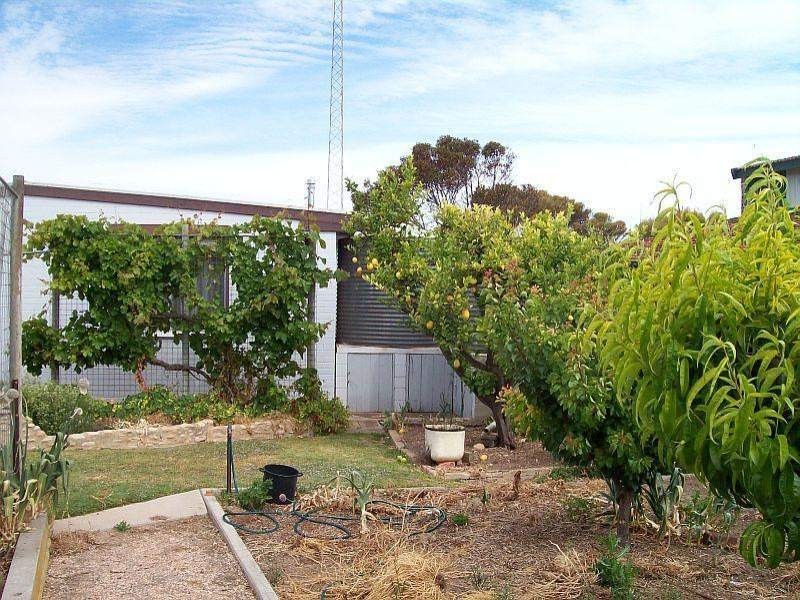 21 Snell Avenue, Port Hughes SA 5558