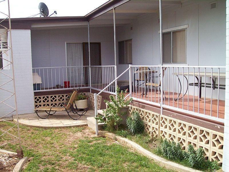 21 Snell Avenue, Port Hughes SA 5558