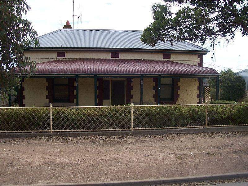 83 Cornish Terrace, Wallaroo SA 5556