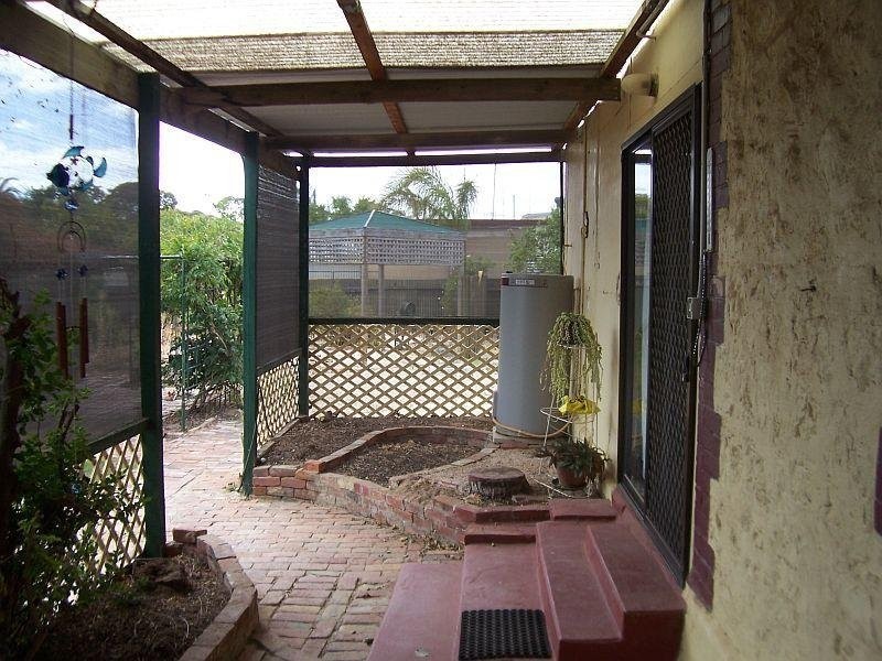 83 Cornish Terrace, Wallaroo SA 5556